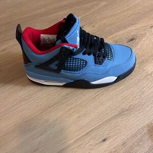 Jordan 4 Retro Travis Scott